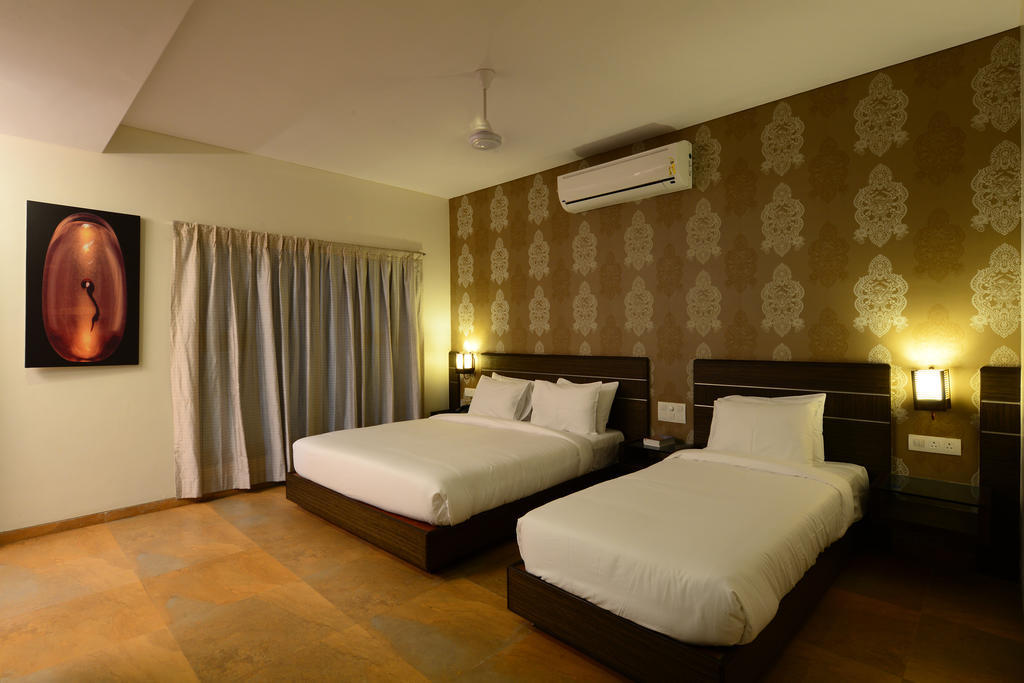 Jc Castle Hotel Shirdi Luaran gambar