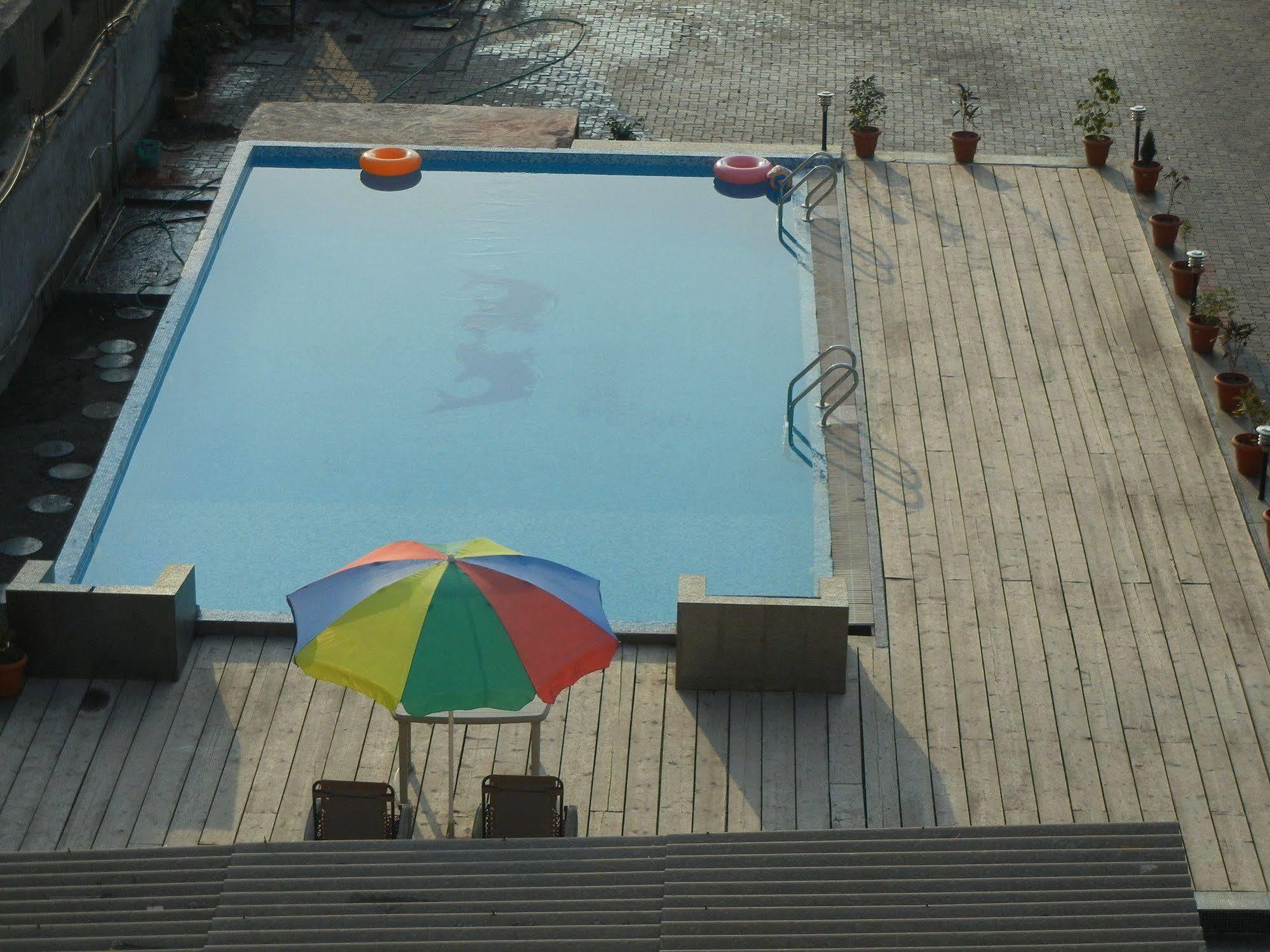 Jc Castle Hotel Shirdi Luaran gambar