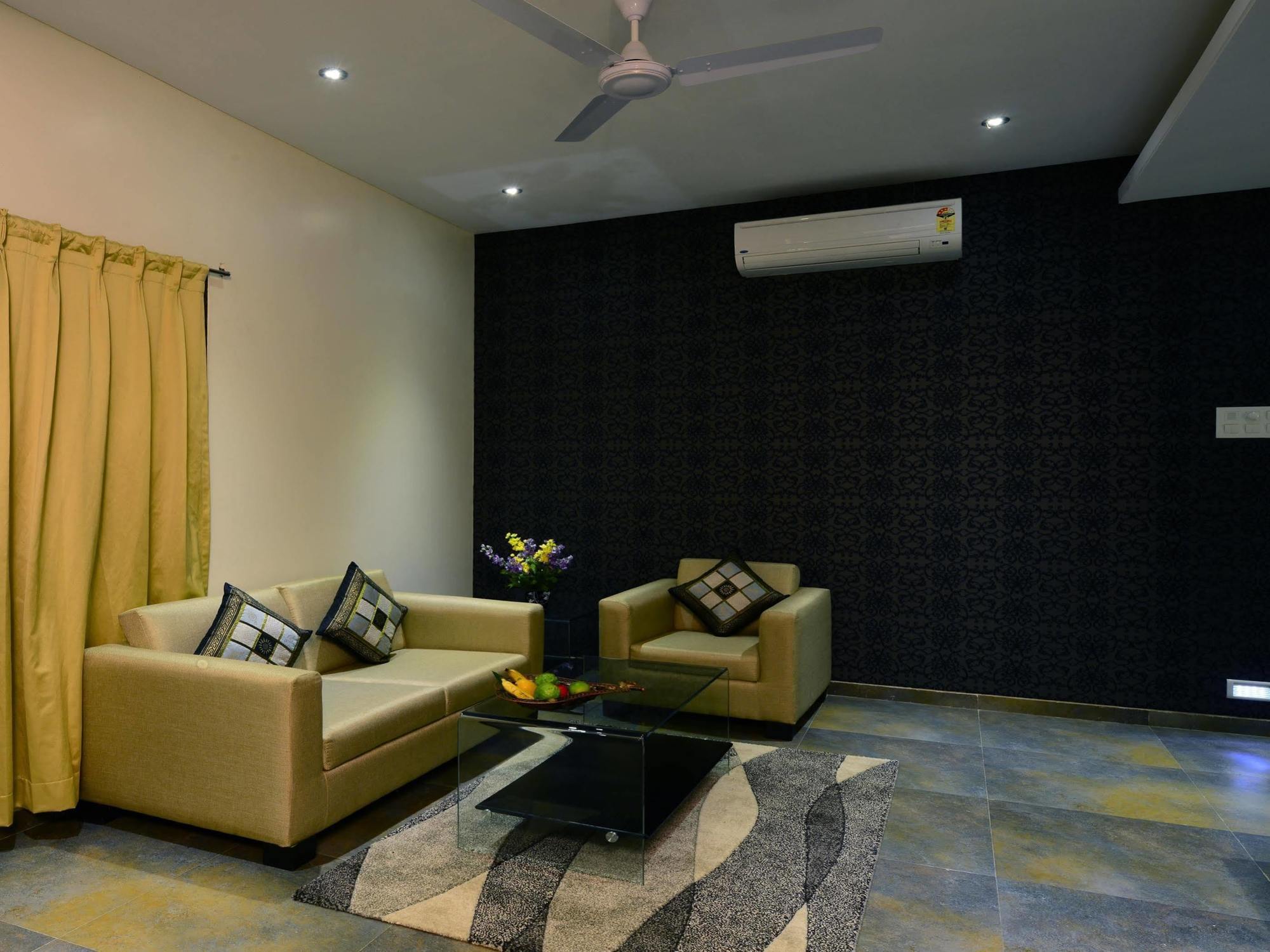 Jc Castle Hotel Shirdi Luaran gambar